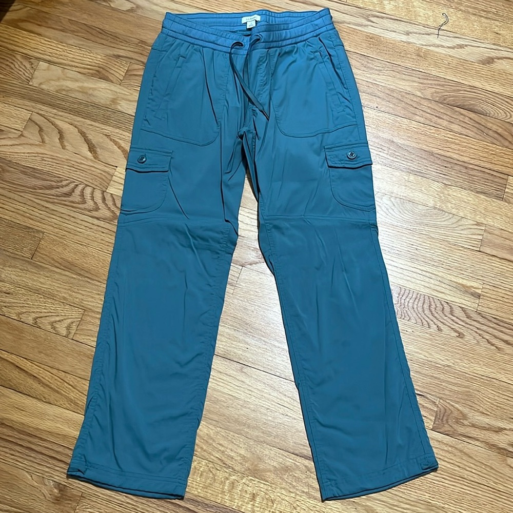 L.L.Bean vista camp pants with cargo pockets and drawstring hems.